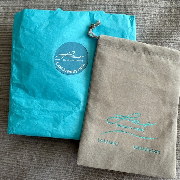 Heart Bracelet - mother of Pearl and gold plated paper clip chain - Picture 4 of 4